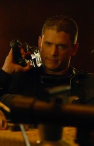 legends-of-tomorrow-white-knights-captain-cold