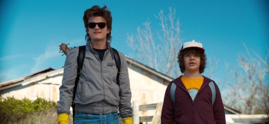 stranger-things-2-steve-dustin.jpg