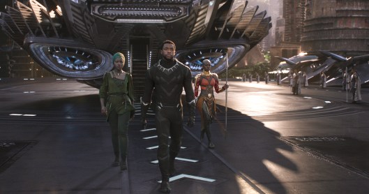 Marvel Studios' BLACK PANTHER..L to R: Nakia (Lupita Nyong'o), T'Challa/Black Panther (Chadwick Boseman) and Okoye (Danai Gurira)..Ph: Film Frame..©Marvel Studios 2018